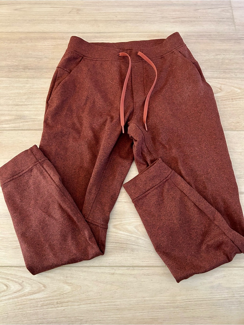 Lululemon Men’s City Sweat Joggers in Heathered Dark Terracotta